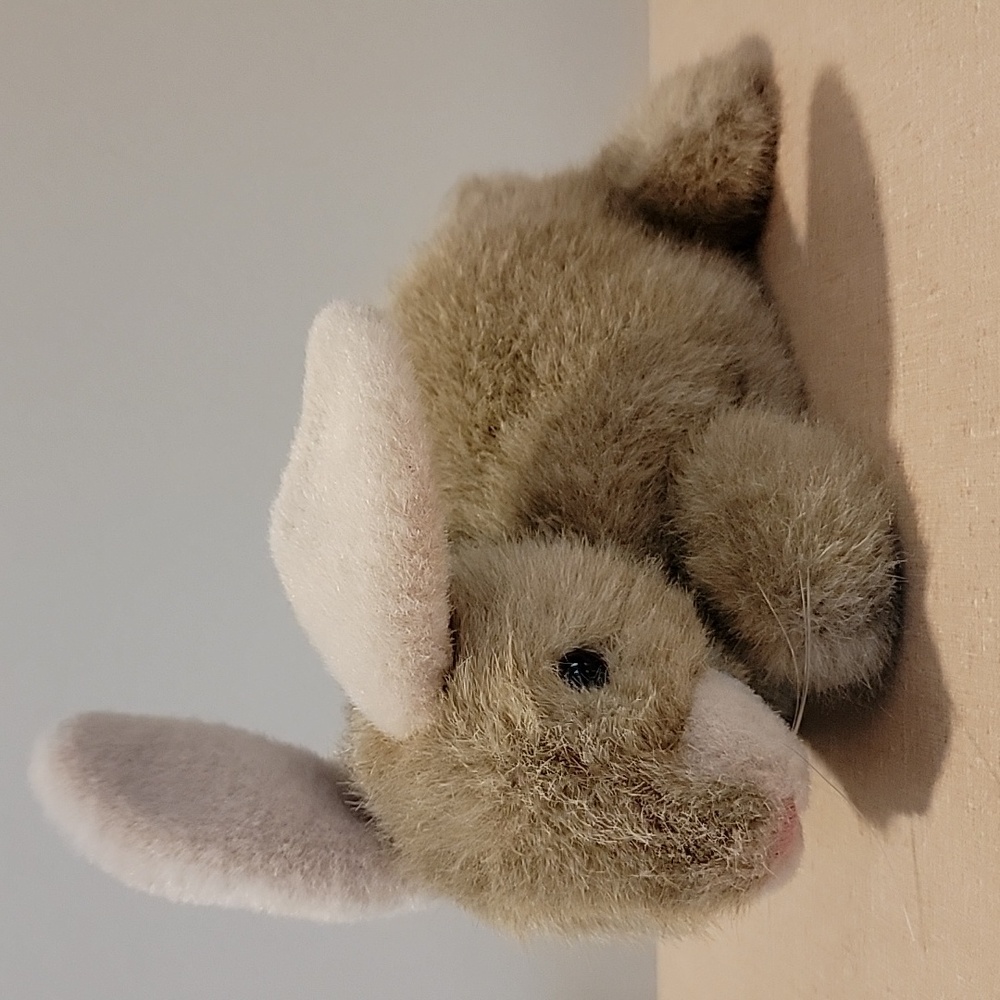VINTAGE 1997 Ty Bunny Rabbit “Buttons” Beanie Classic Plush 10"